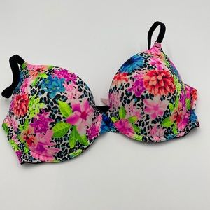 Pink Victoria’s Secret Bra